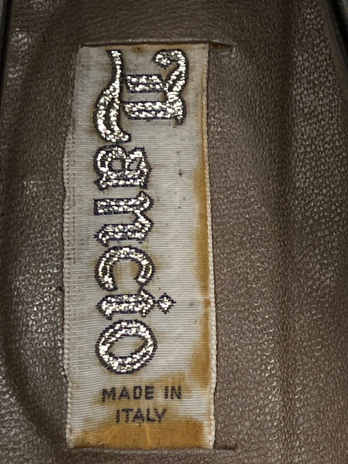 Emilio Pucci Vintage Black Wide Toe Leather Loafers