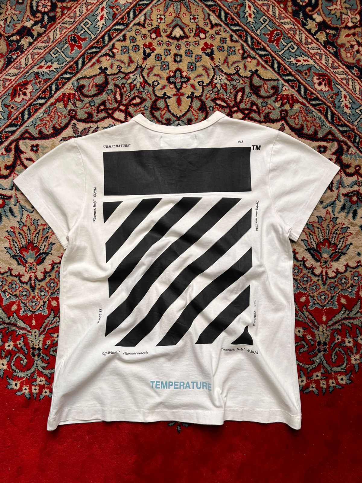 OFF-WHITE c/o Virgil Abloh Temperature Graphic TEE