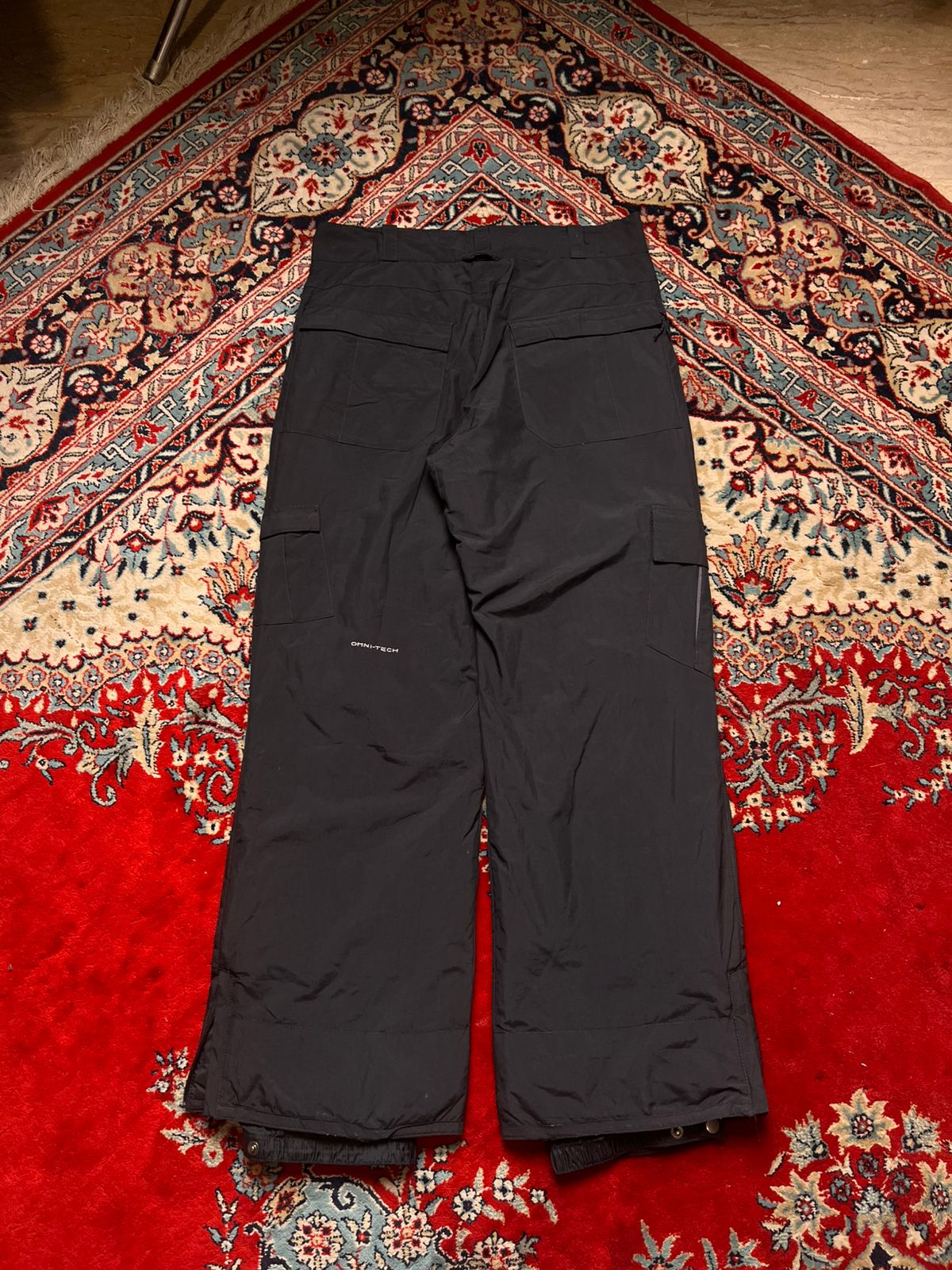 COLUMBIA Omni-Tech Waterproof Black Cargo PANTS - 36