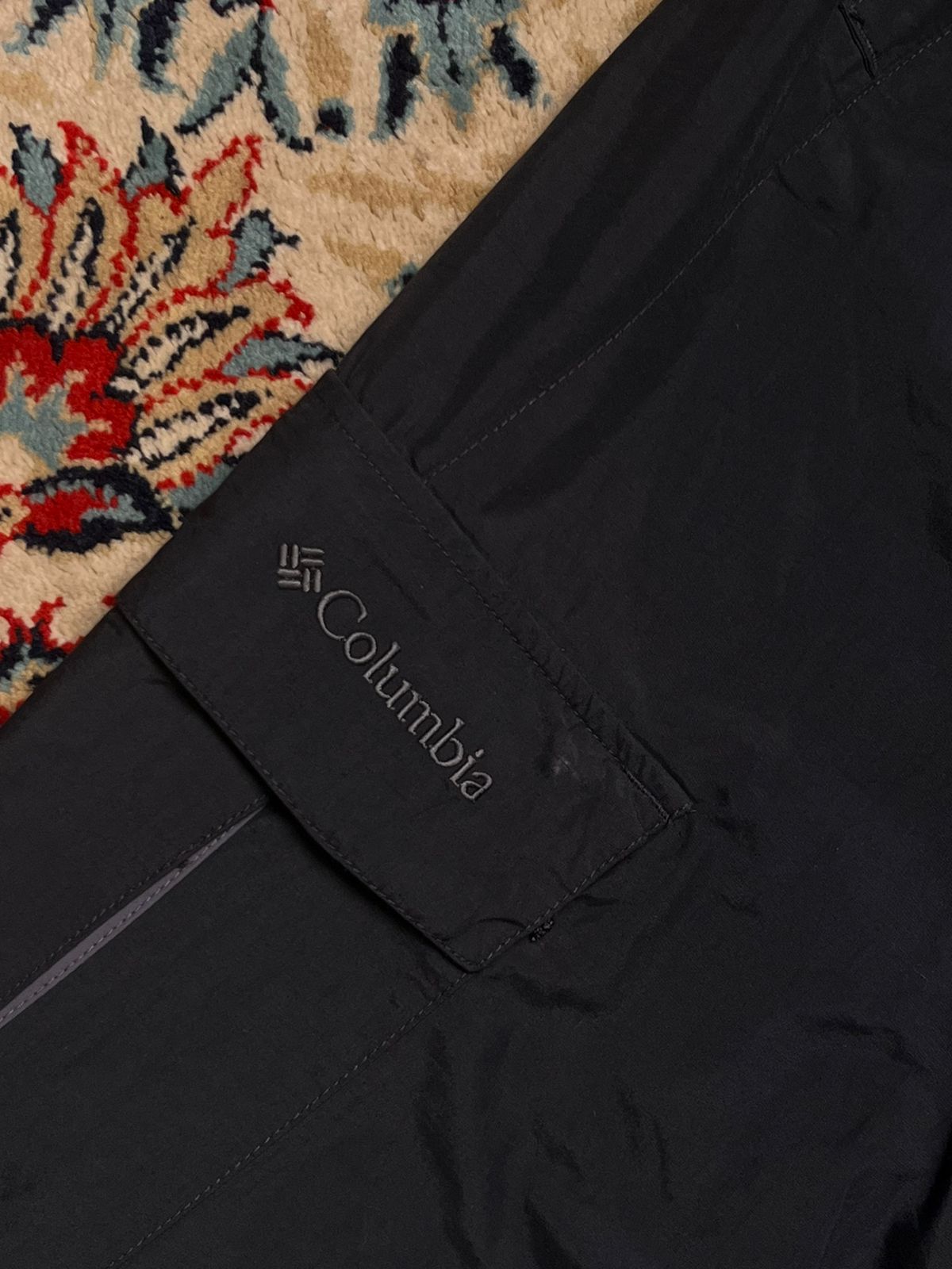 COLUMBIA Omni-Tech Waterproof Black Cargo PANTS - 36