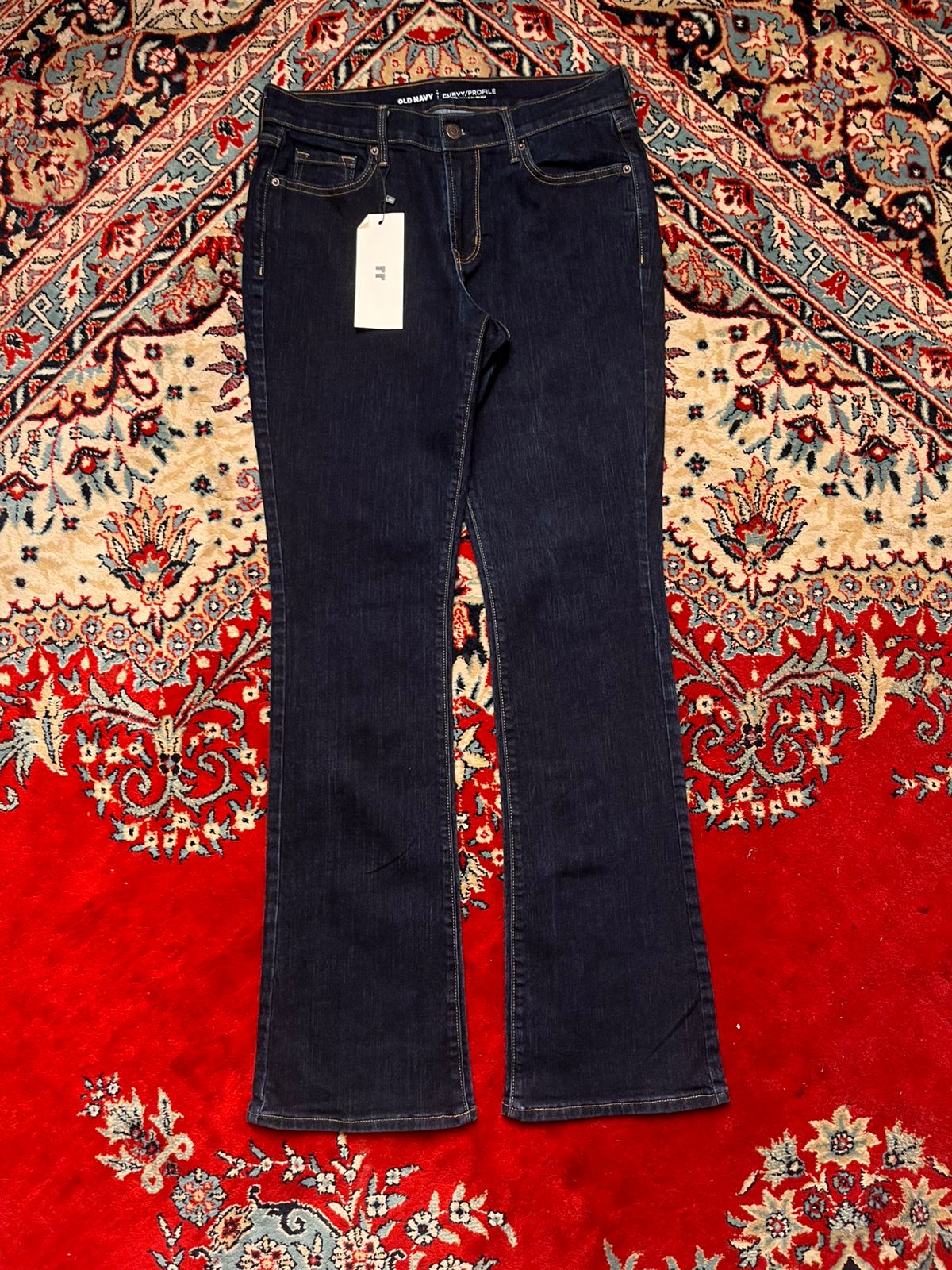 OLD NAVY CURVY DARK WASH MID RISE BOOTCUT JEANS