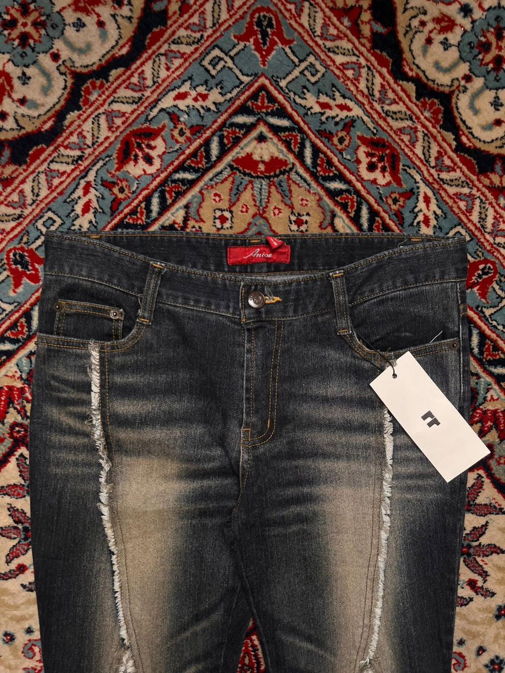 ANION VINTAGE DARK WASH TRIM DISTRESSED JEANS PANTS