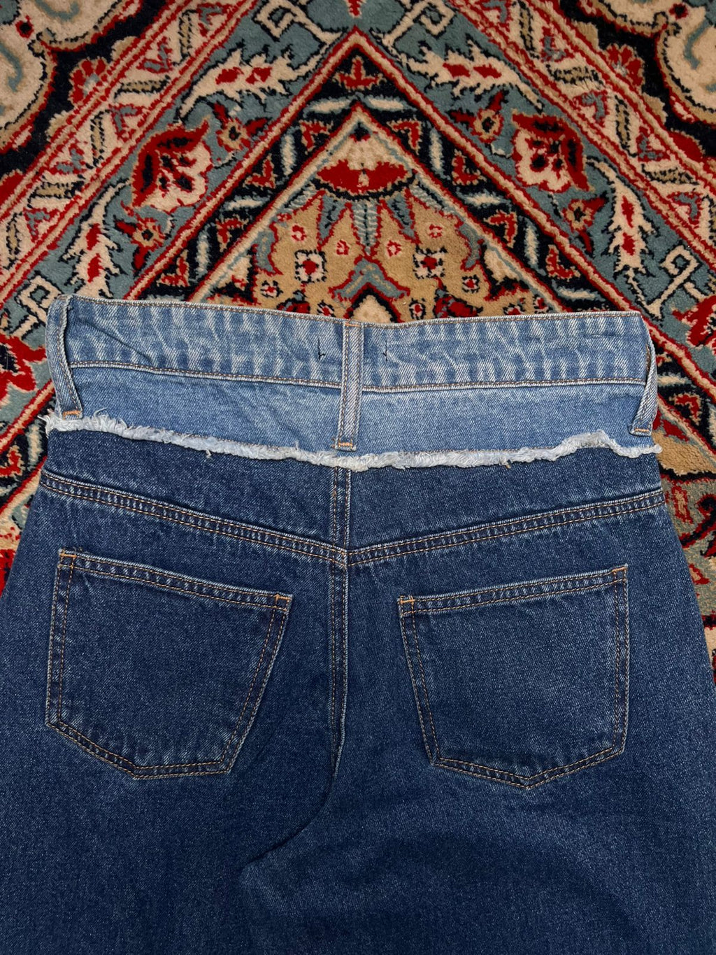 BOOHOO Double Waistband Frayed JEANS