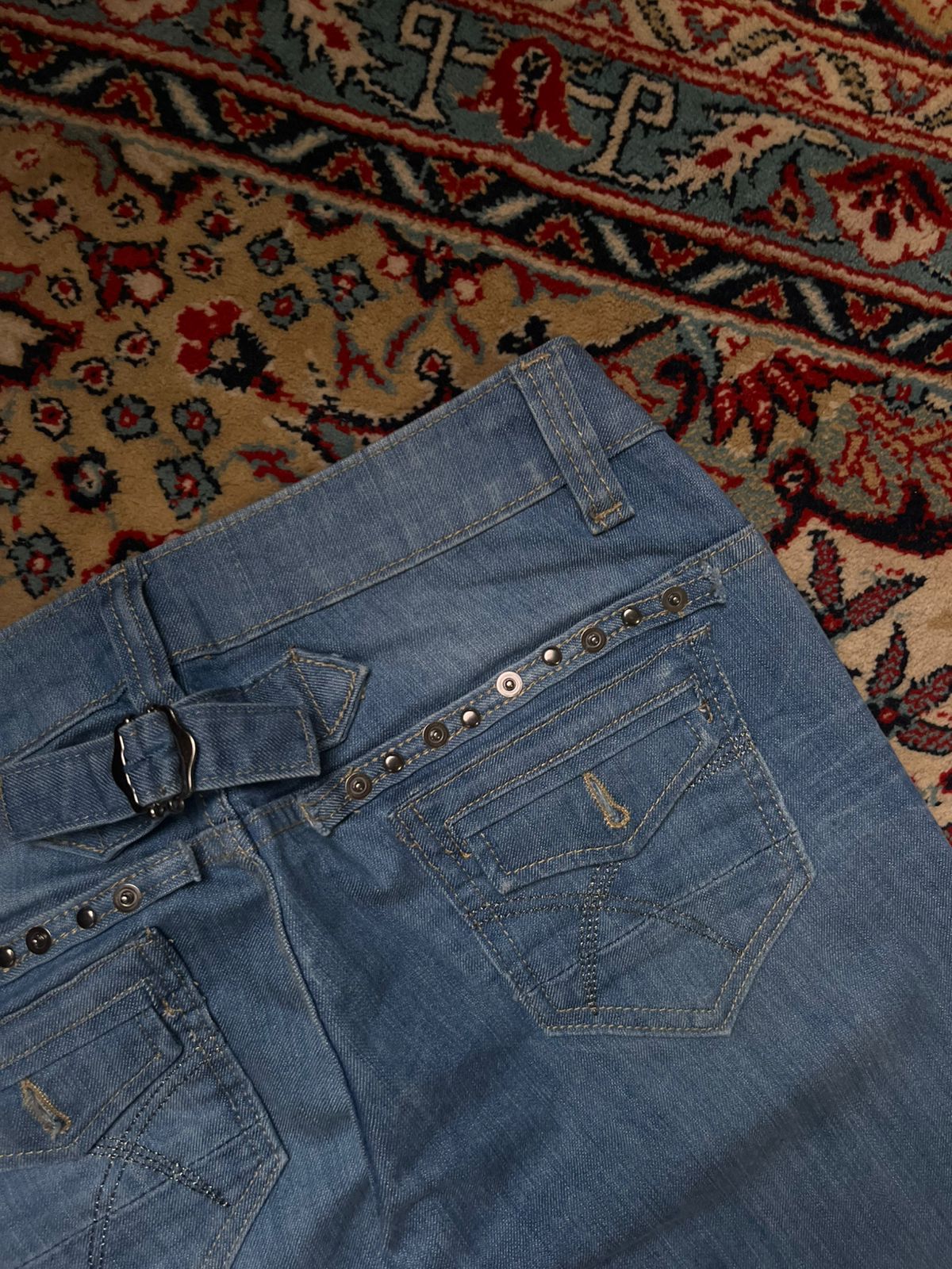 VINTAGE ACCESTAR STUDDED CINCH BACK FLARE BLUE DENIM JEANS