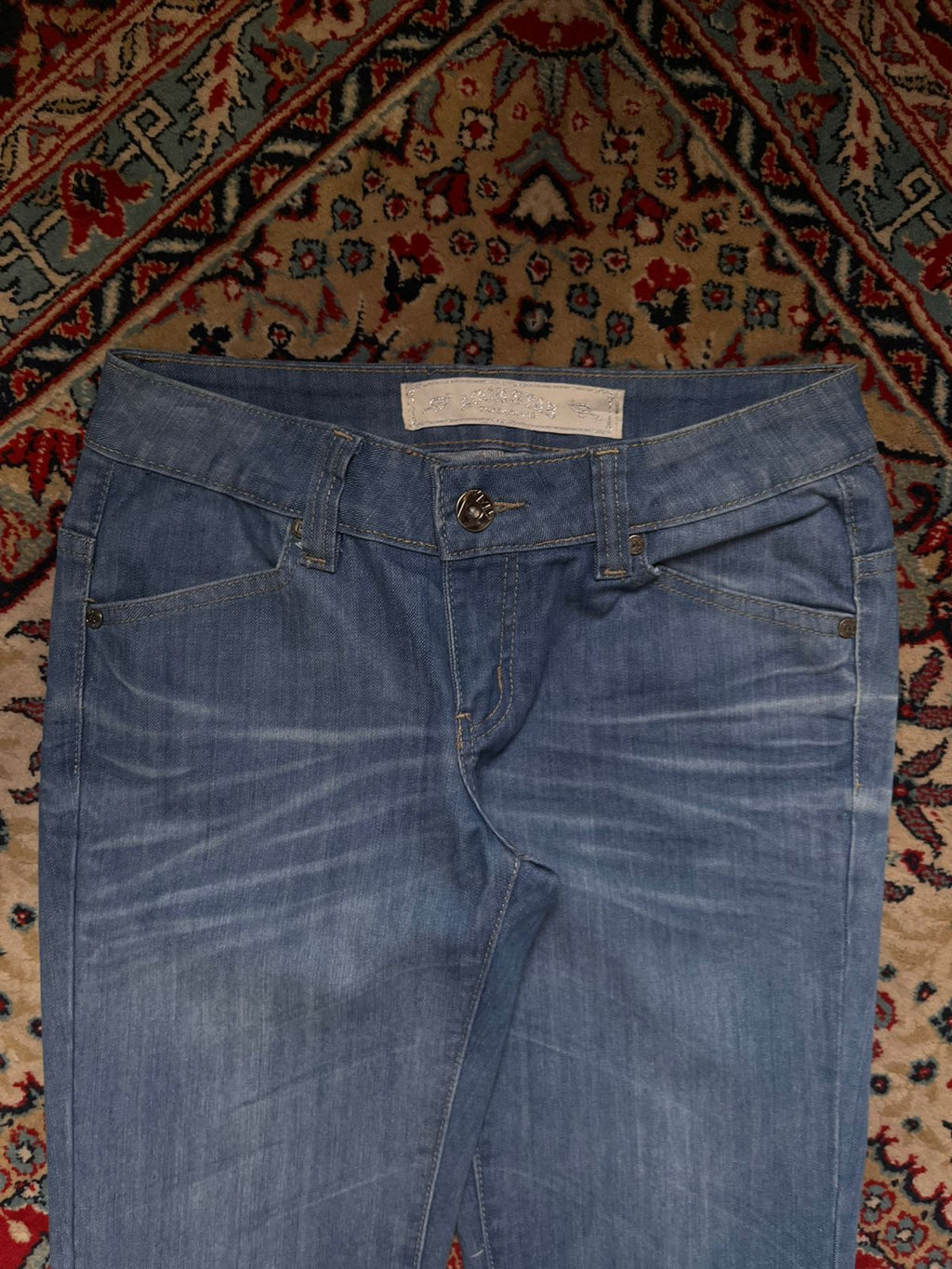 VINTAGE ACCESTAR STUDDED CINCH BACK FLARE BLUE DENIM JEANS