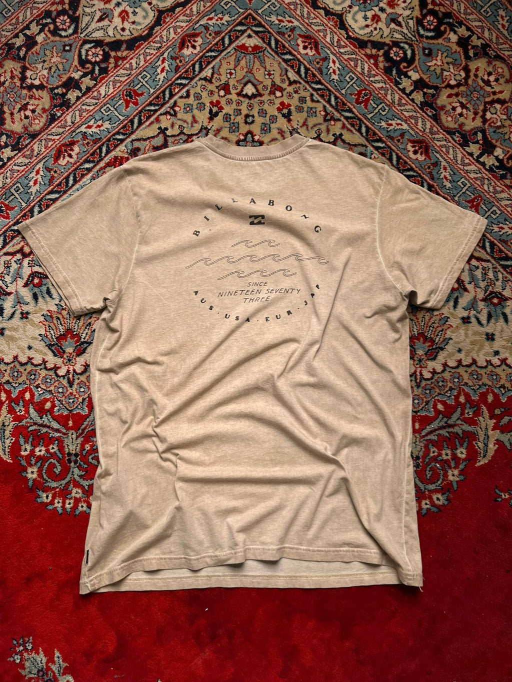 BILLABONG Wave Washed Tan Beige Graphic TEE