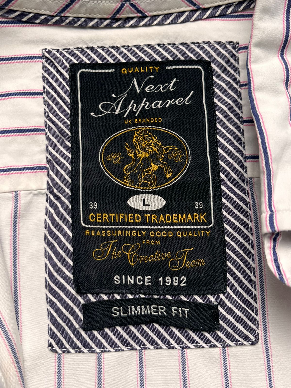 NEXT APPAREL SLIM FIT WHITE STRIPED BUTTON DOWN SHIRT