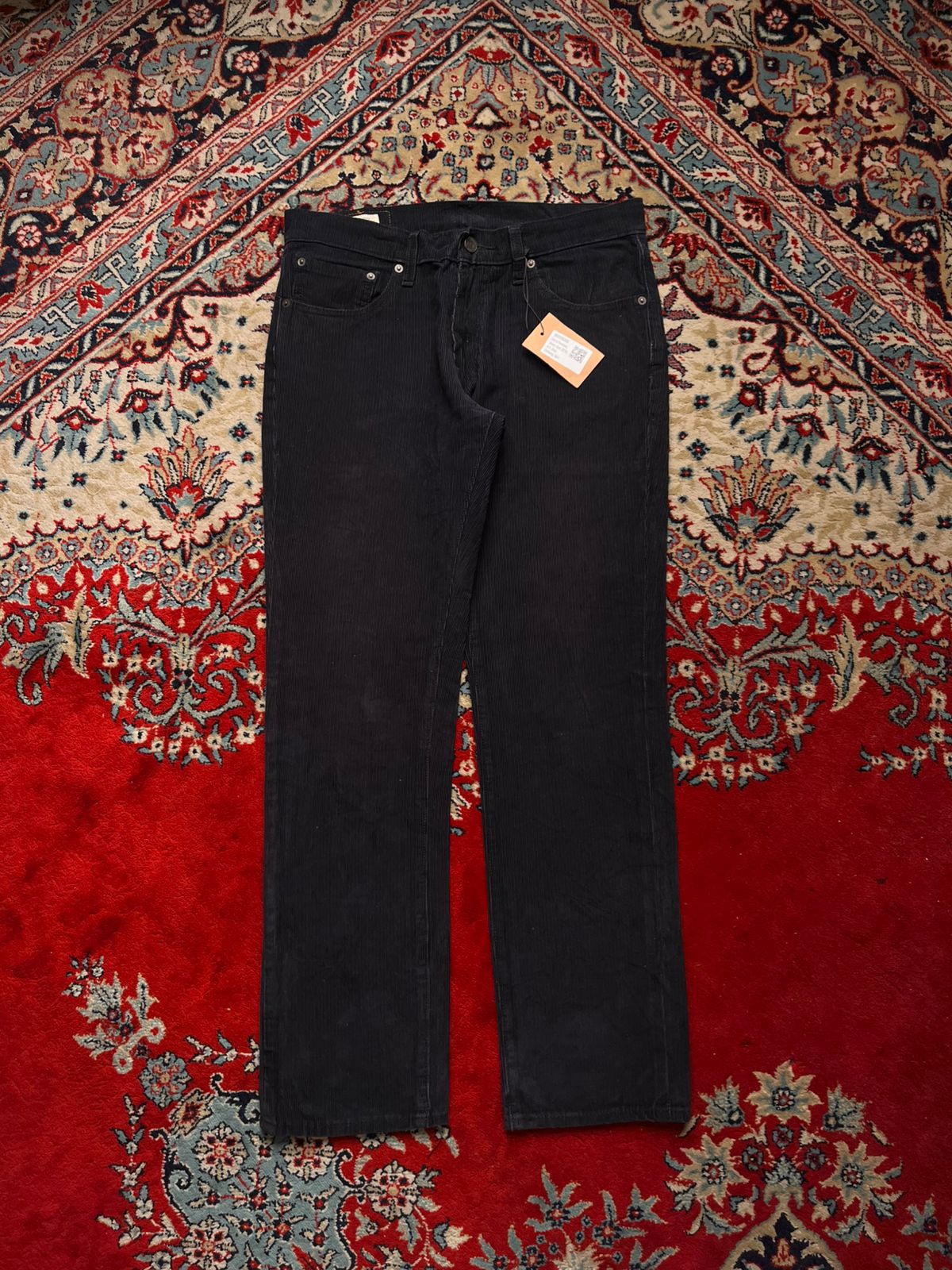 LEVI'S PREMIUM 511 STRAIGHT FIT BLACK CORDUROY JEANS - 30