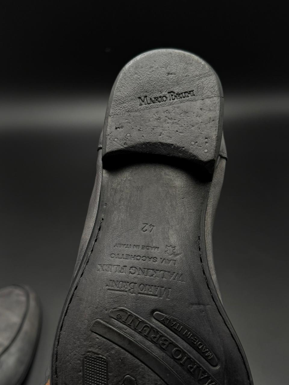 Mario Bruni Italian Made Gray Leather Derbys