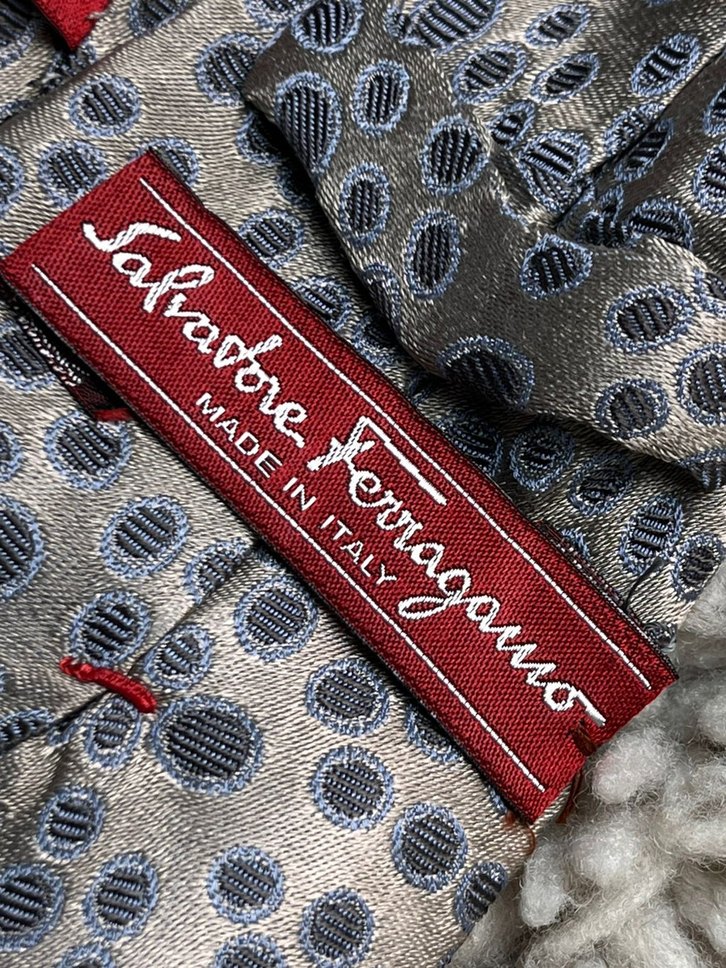 Salvatore Ferragamo Gray Blue Geometric Circle Silk Tie