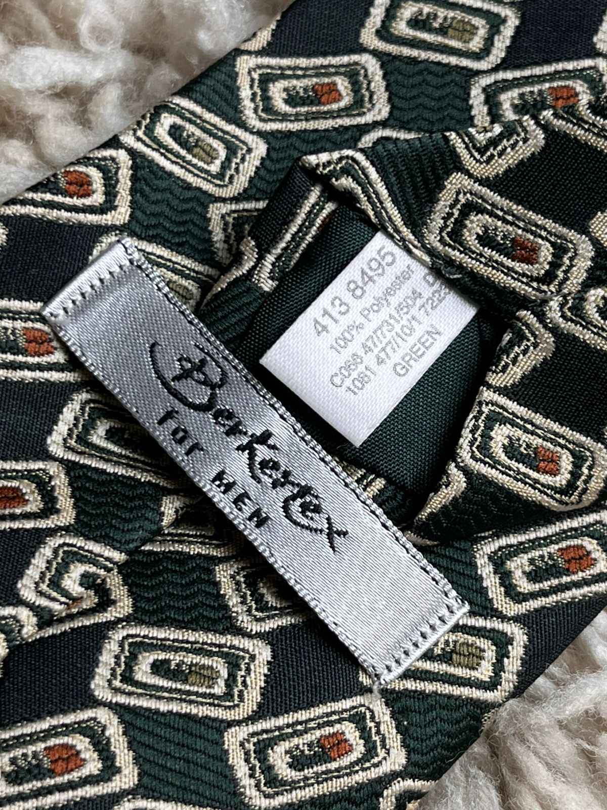 Berkertex Forest Green Geometric Retro Clip-On Vintage Aesthetic Tie