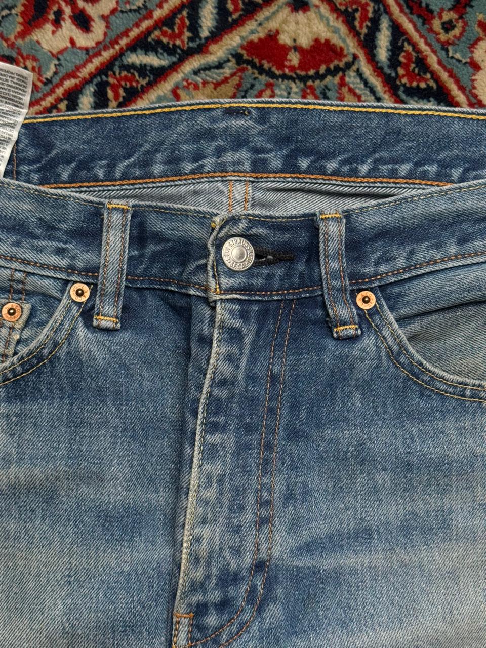 VINTAGE Levi's 751 Blue Stonewash Straight FIT Jeans