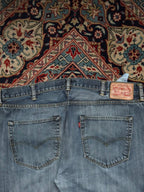 Vintage Levi's 501 Straight FIT Blue Jeans - 40