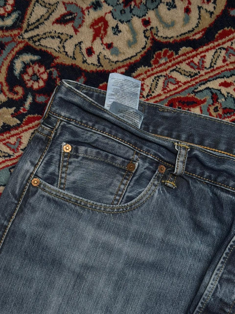 Vintage Levi's 501 Straight FIT Blue Jeans - 40