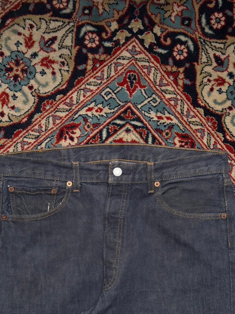Levi's 501 Original Dark Wash Blue Denim Straight FIT Jeans - 32