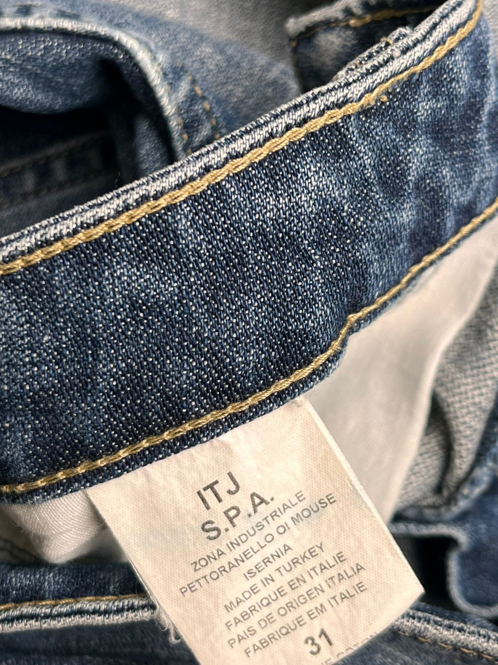 Replay WASHED Blue Distressed Bootcut FIT STURDY Jeans - 30