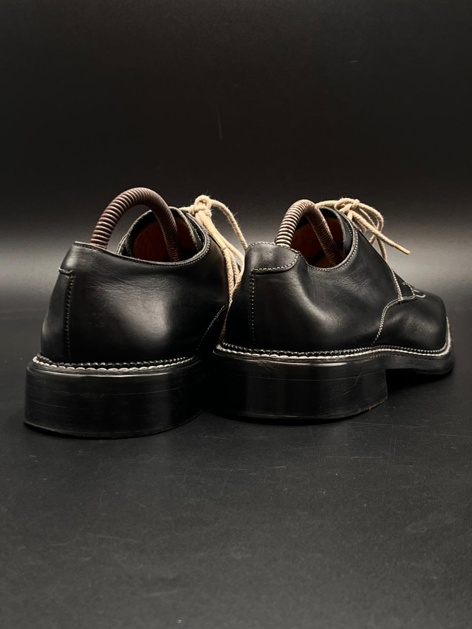 Gallery Black Leather Square Toe Derby Shoes
