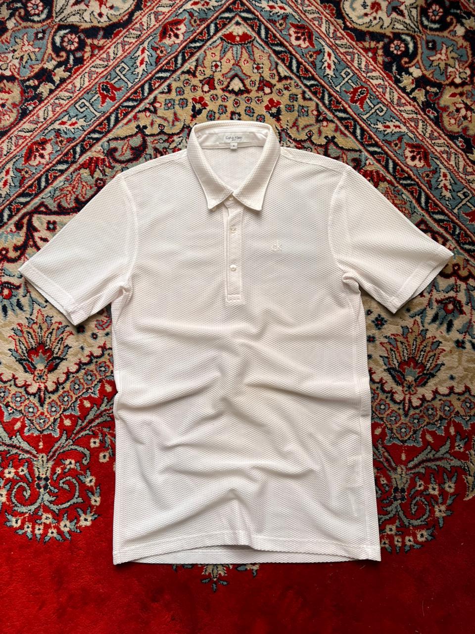 CALVIN KLEIN GOLF WHITE WAFFLE KNIT TEXTURED PERFORMANCE SKINNY FIT POLO TEE - M