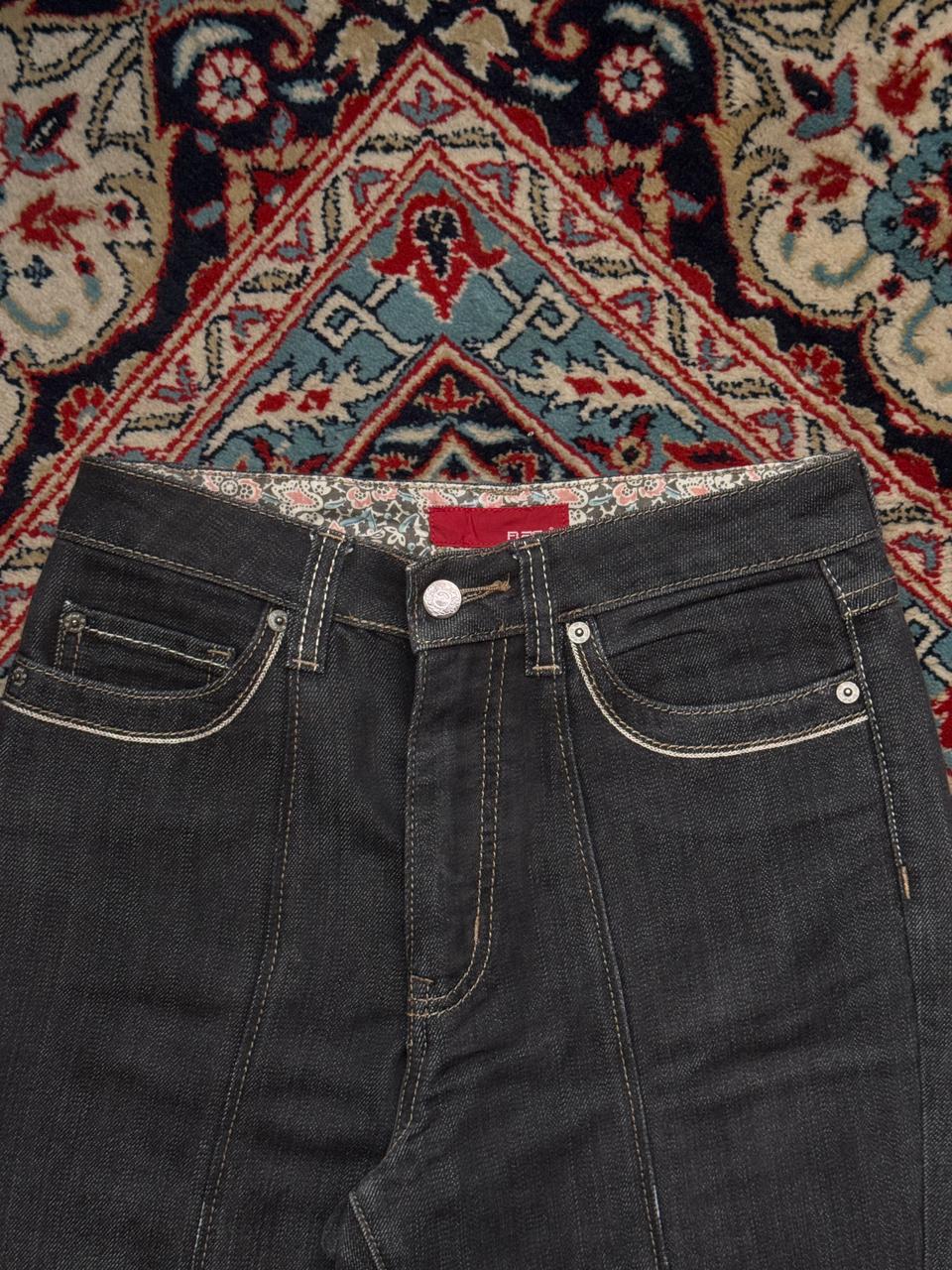 FLASH BLACK CONTRAST STITCH HIGH WAISTED FLARED WOMEN JEANS - 26