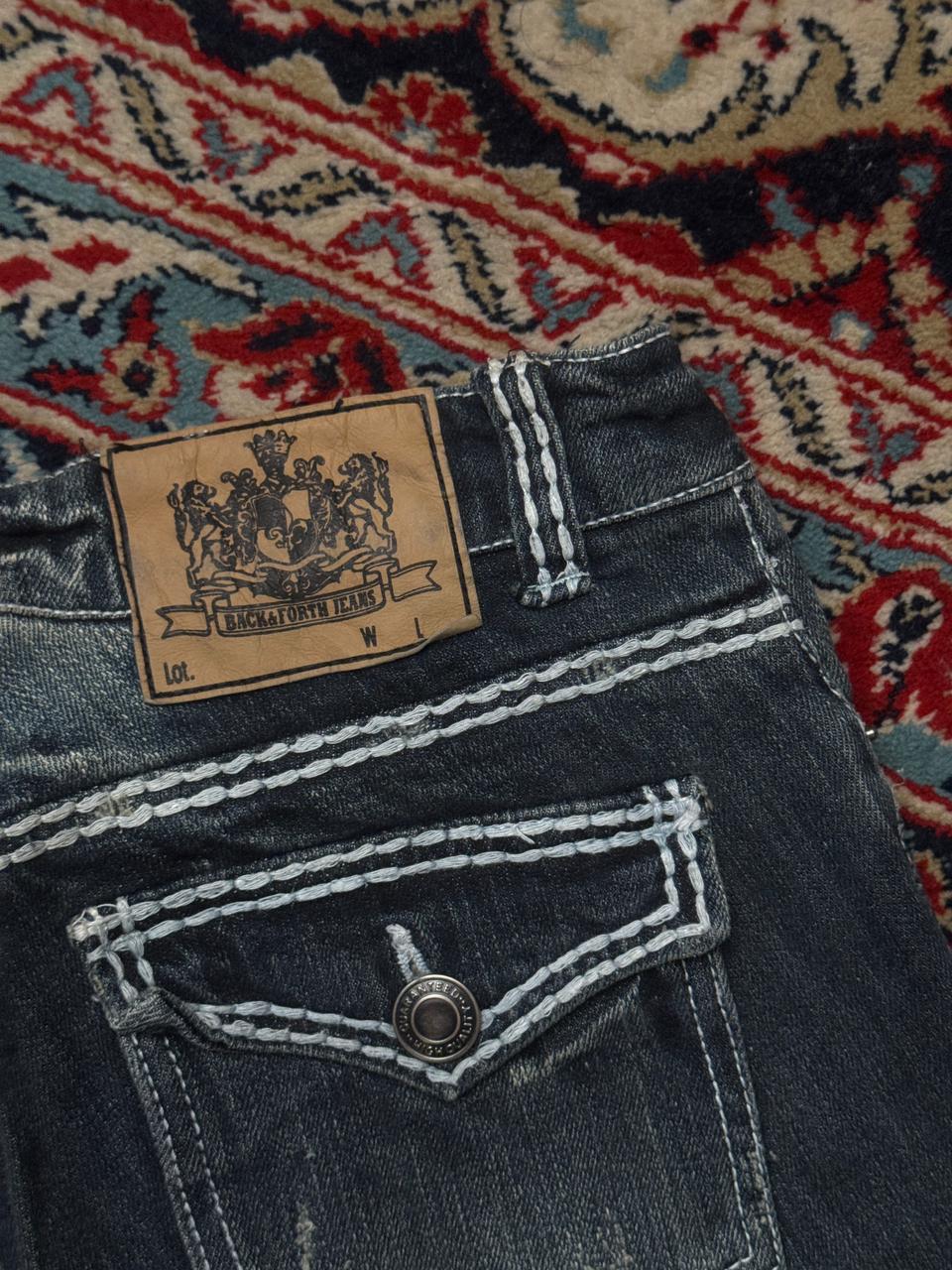 Back & Forth Thick Stitch Distressed Bootcut Jeans - 28