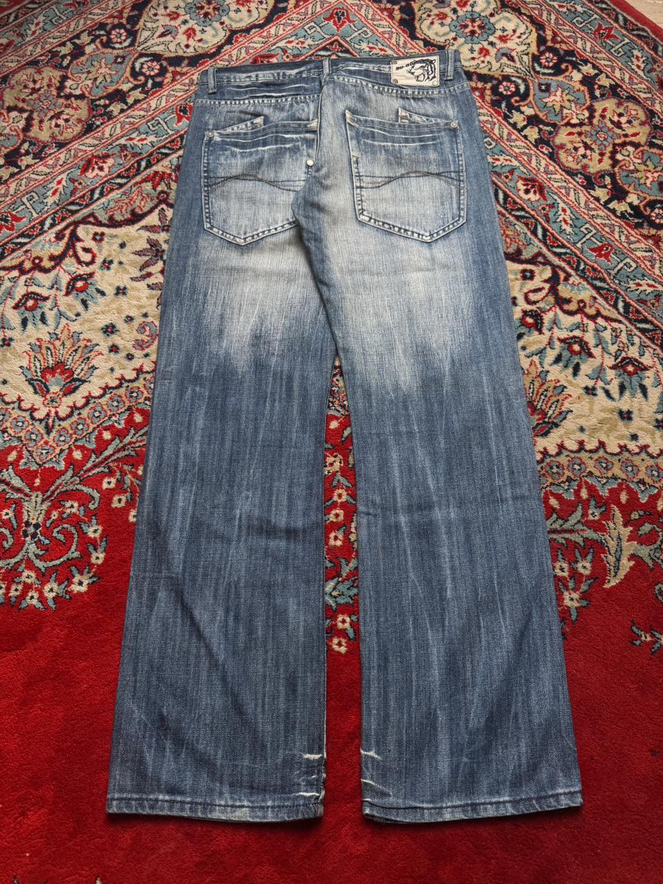 98-86 TIGER PATCH BLUE WASHED Relaxed-BOOTCUT FIT JEANS - 30