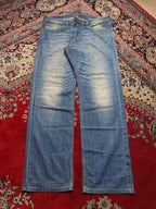 DIESEL LARKEE INDUSTRY BLUE WASHED STRAIGHT FIT JEANS - 38