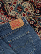 Levi's 501 Original Medium Washed Straight Fit Jeans - 34