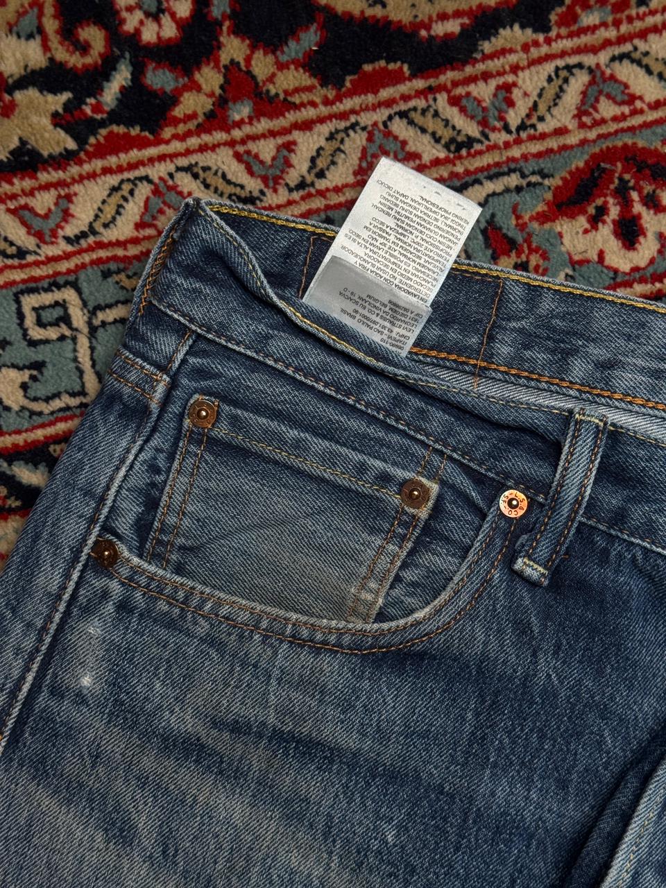 Levi's 501 Original Medium Washed Straight Fit Jeans - 34