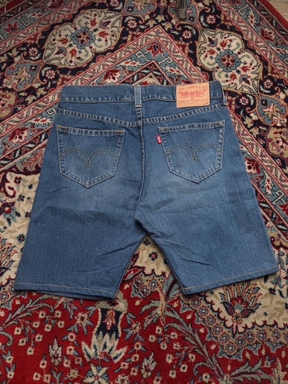 Levi's Iconic Straight Fit Blue Shorts - 36