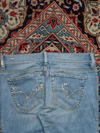 DIESEL LIV LIGHT WASH EMBROIDERED STRAIGHT FIT JEANS - 28