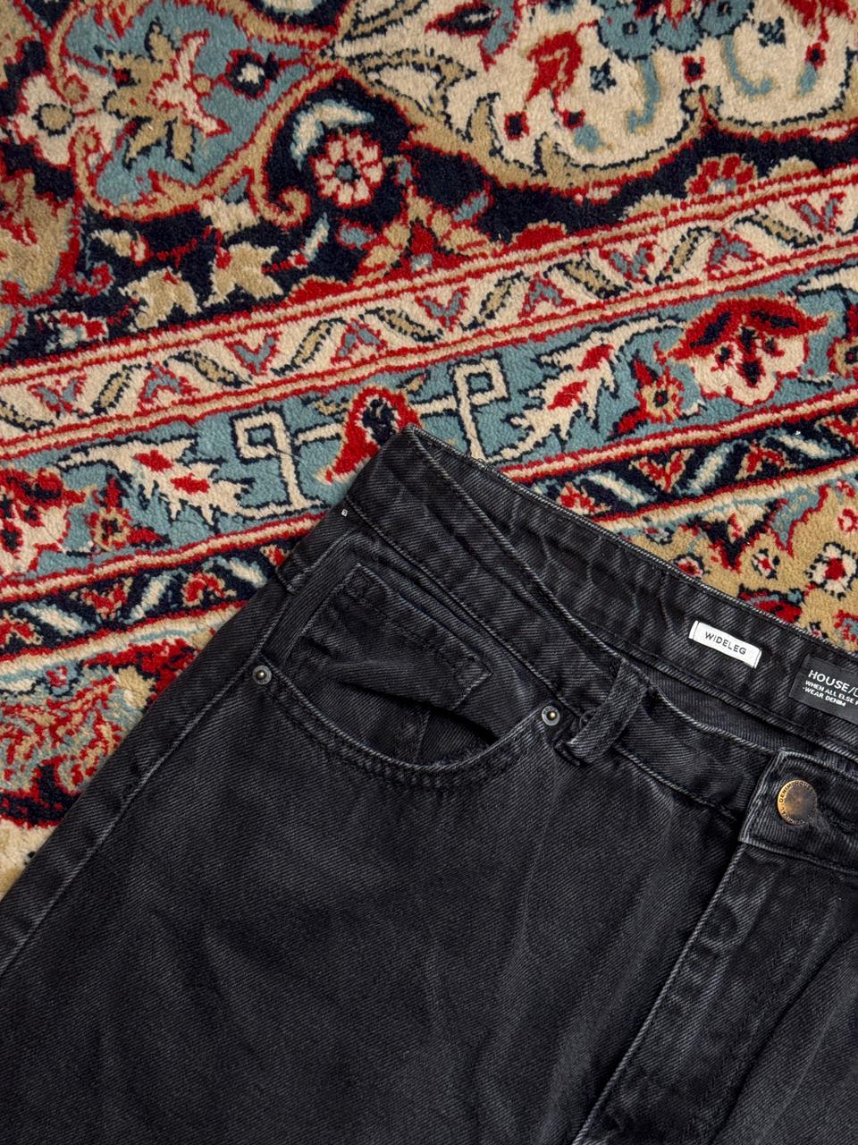 HOUSE OF DENIM BLACK STRAIGHT BOOTCUT JEANS - 32