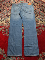 LEVI'S 501 ORIGINAL STRAIGHT FIT MEDIUM WASH JEANS - 40