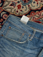 LEVI'S 501 ORIGINAL STRAIGHT FIT MEDIUM WASH JEANS - 40