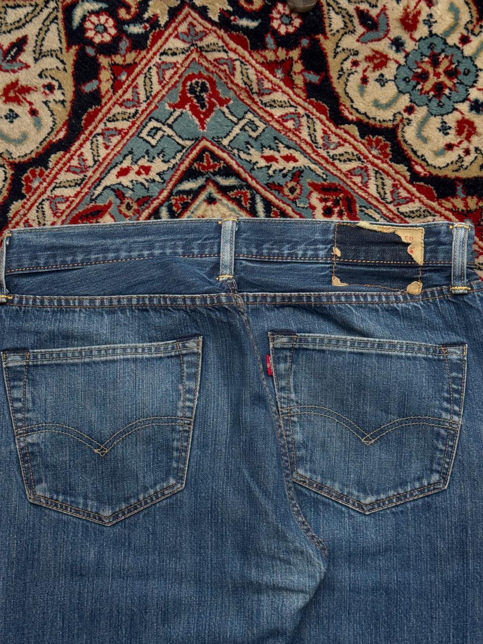 Levi's 501 Original Medium WashED BOOTCUT FIT Jeans - 32