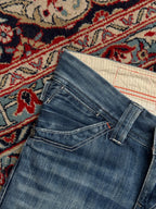 Levi Strauss & Co Medium WashED FlareD Cinch Back Jeans - 28