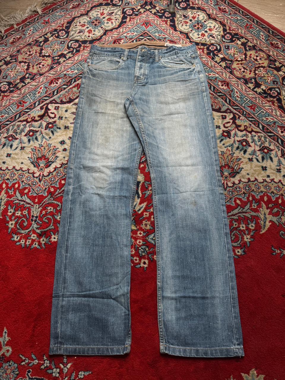 JULES Straight Fit Blue Faded WashED Jeans - 34