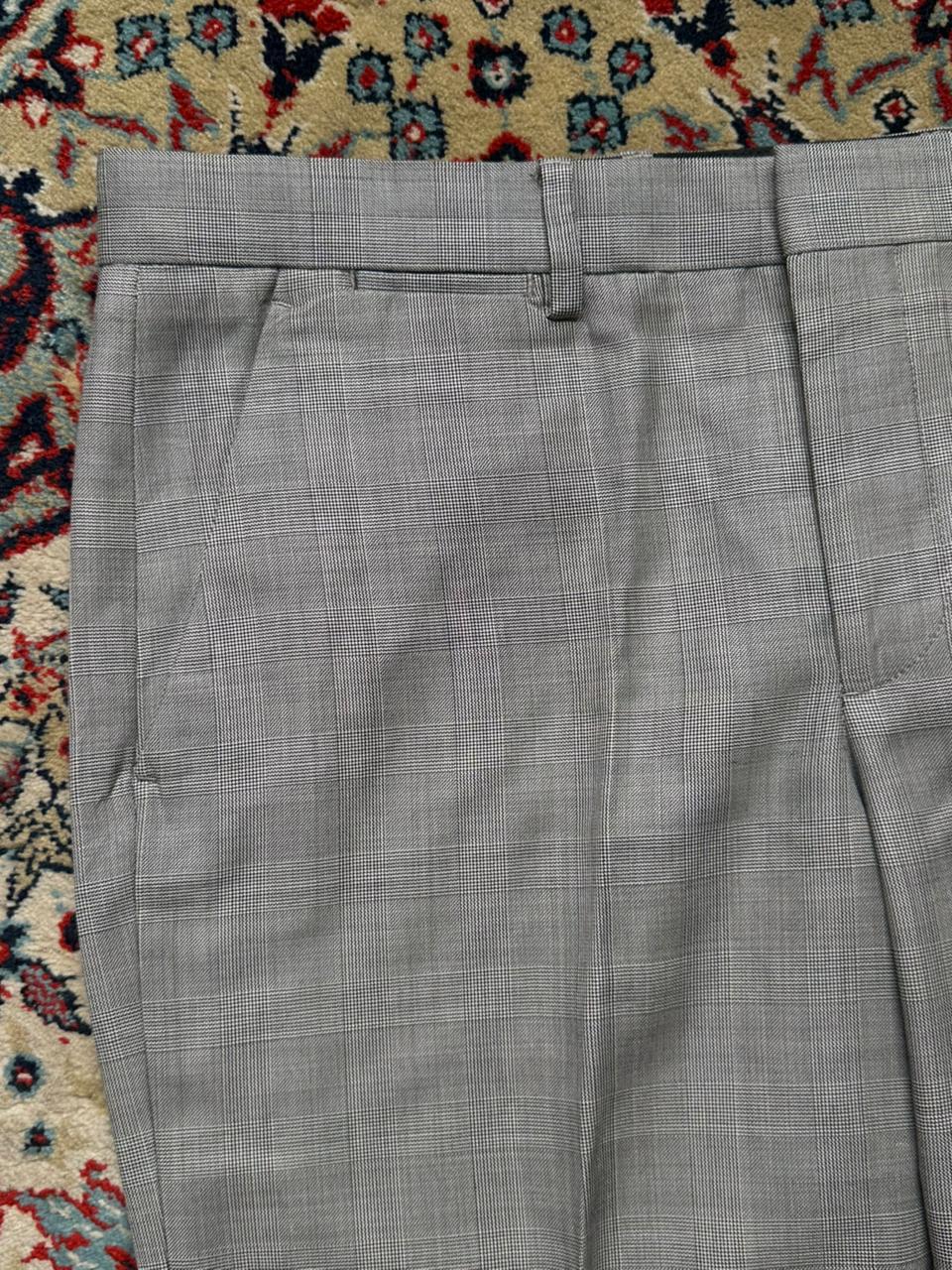 Express Photographer Gray Glen Check Plaid Wool Blend Dress Pants - 34