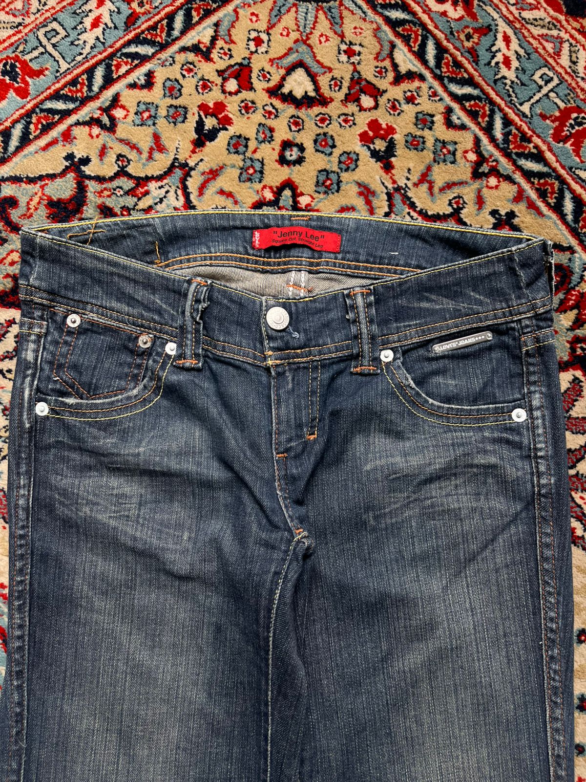 Levi's Jenny LeE BOOTCUT Dark WashED Blue JEANS - 28