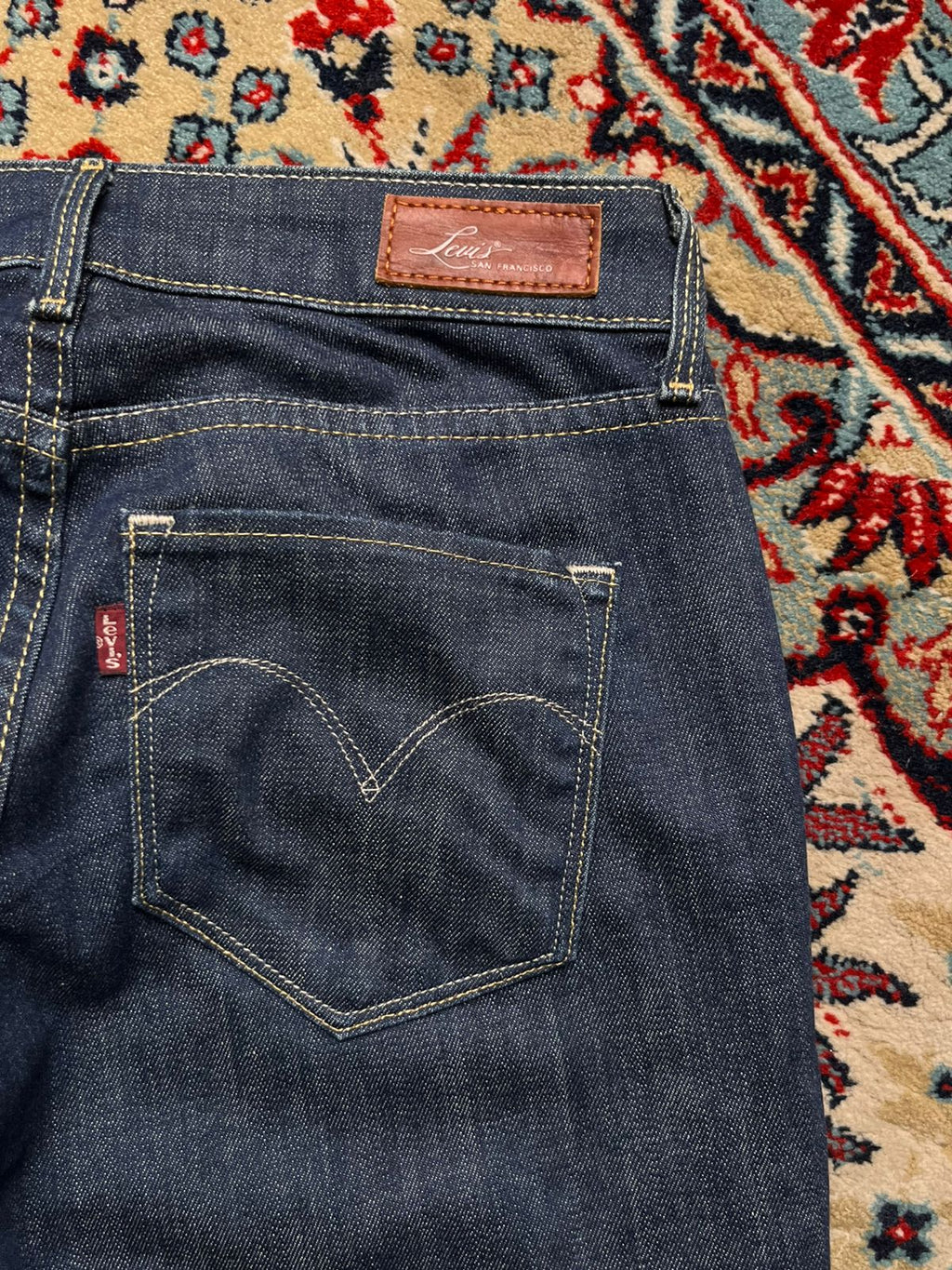 Levi's Bold Curve Skinny BootCUT Dark WashED Indigo JEANS - 24