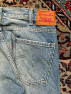 Vintage Levi's FlareD Light WashED JEANS - 28
