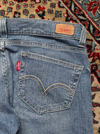 Levi’s 504 Medium WashED Straight-BOOTCUT FIT Blue JEANS - 32