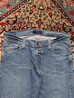 Levi’s 504 Medium WashED Straight-BOOTCUT FIT Blue JEANS - 32