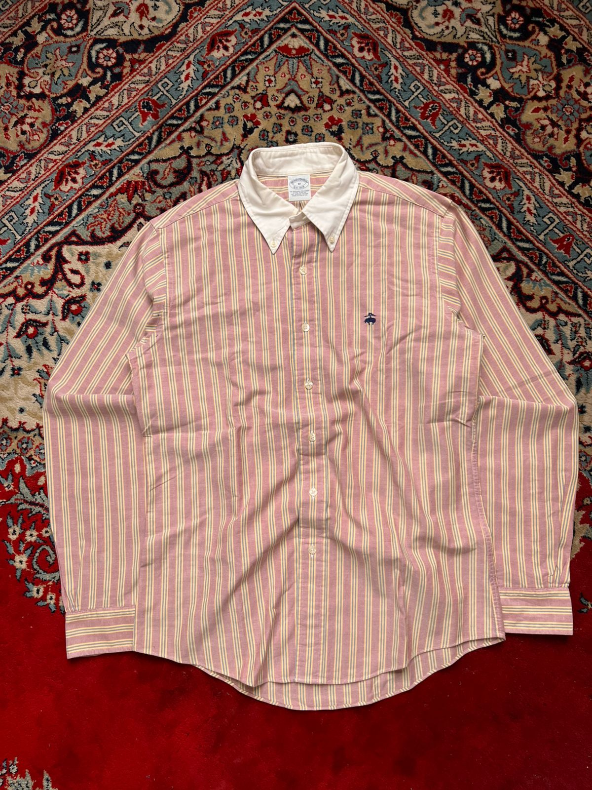 BROOKS BROTHERS SLIM FIT STRIPED BUTTON DOWN SHIRT - L