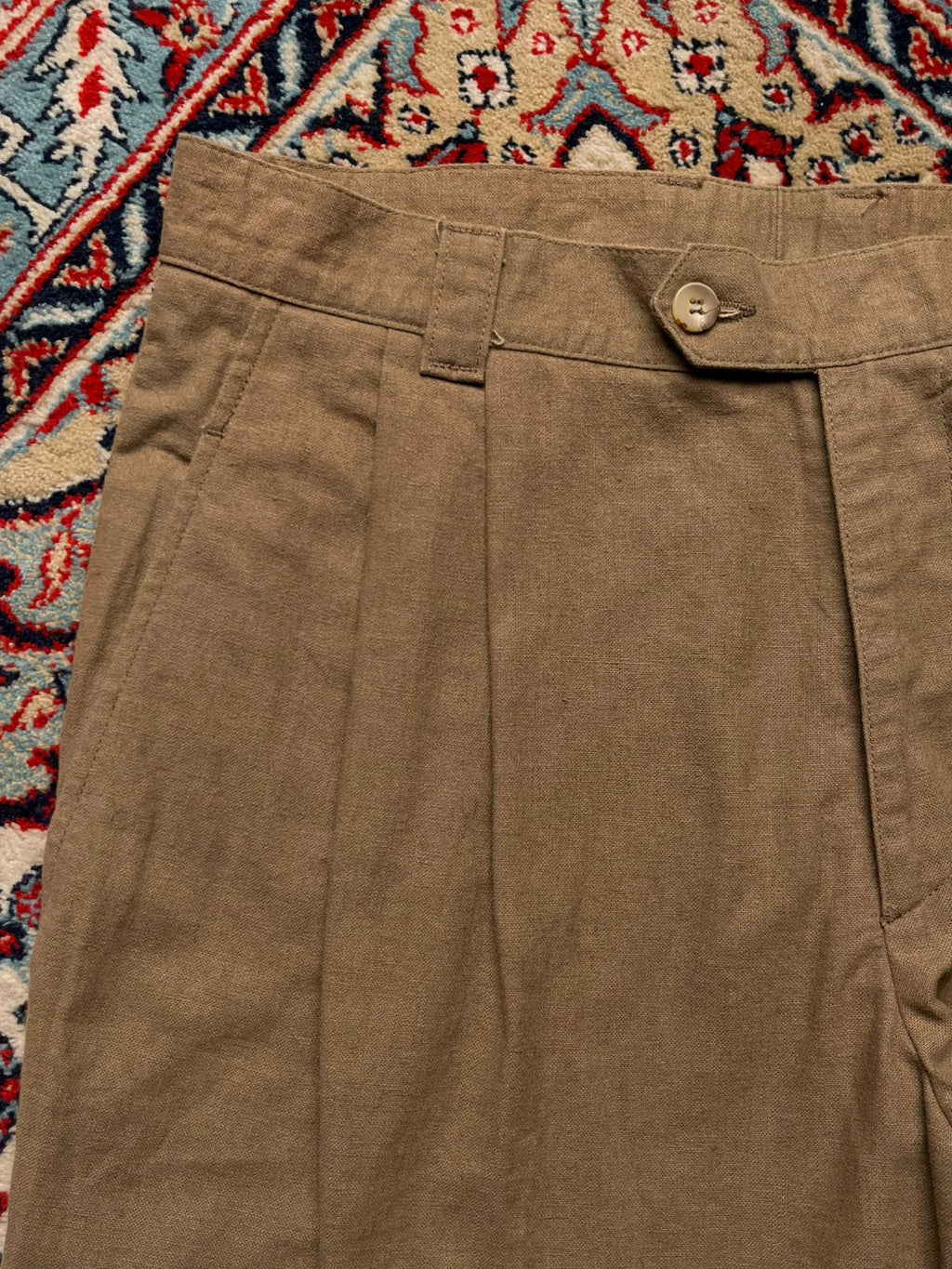 Vintage NEW MAN LES UNIVERSELS LINEN Pleated Khaki PANTS - 32