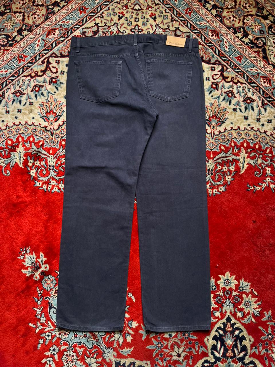 Calvin Klein Straight FIT Navy Blue JEANS - 38