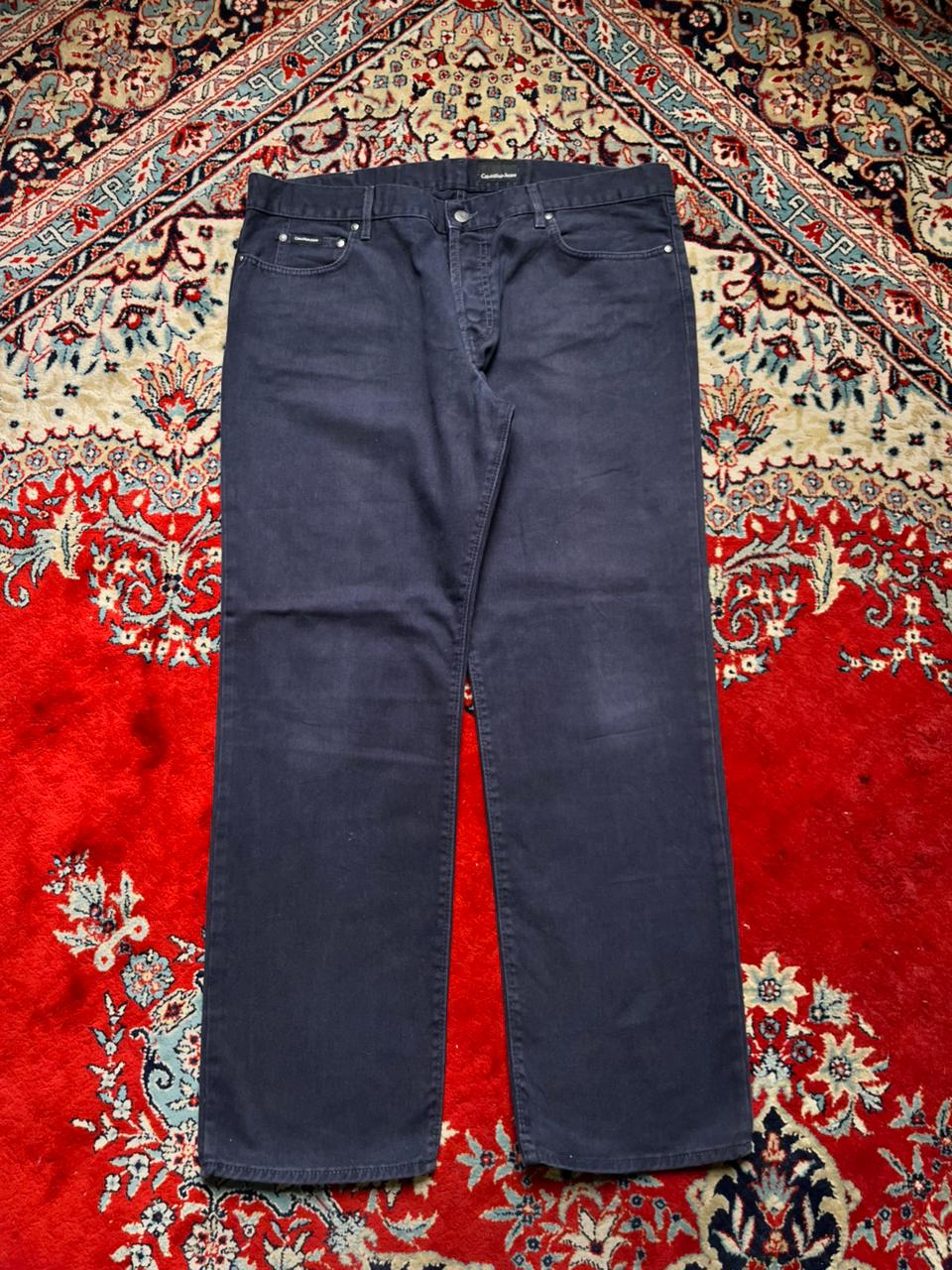 Calvin Klein Straight FIT Navy Blue JEANS - 38