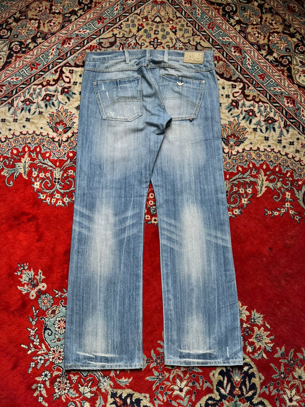 Armani Jeans STRAIGHT FIT Distressed Light WashED JEANS - 36