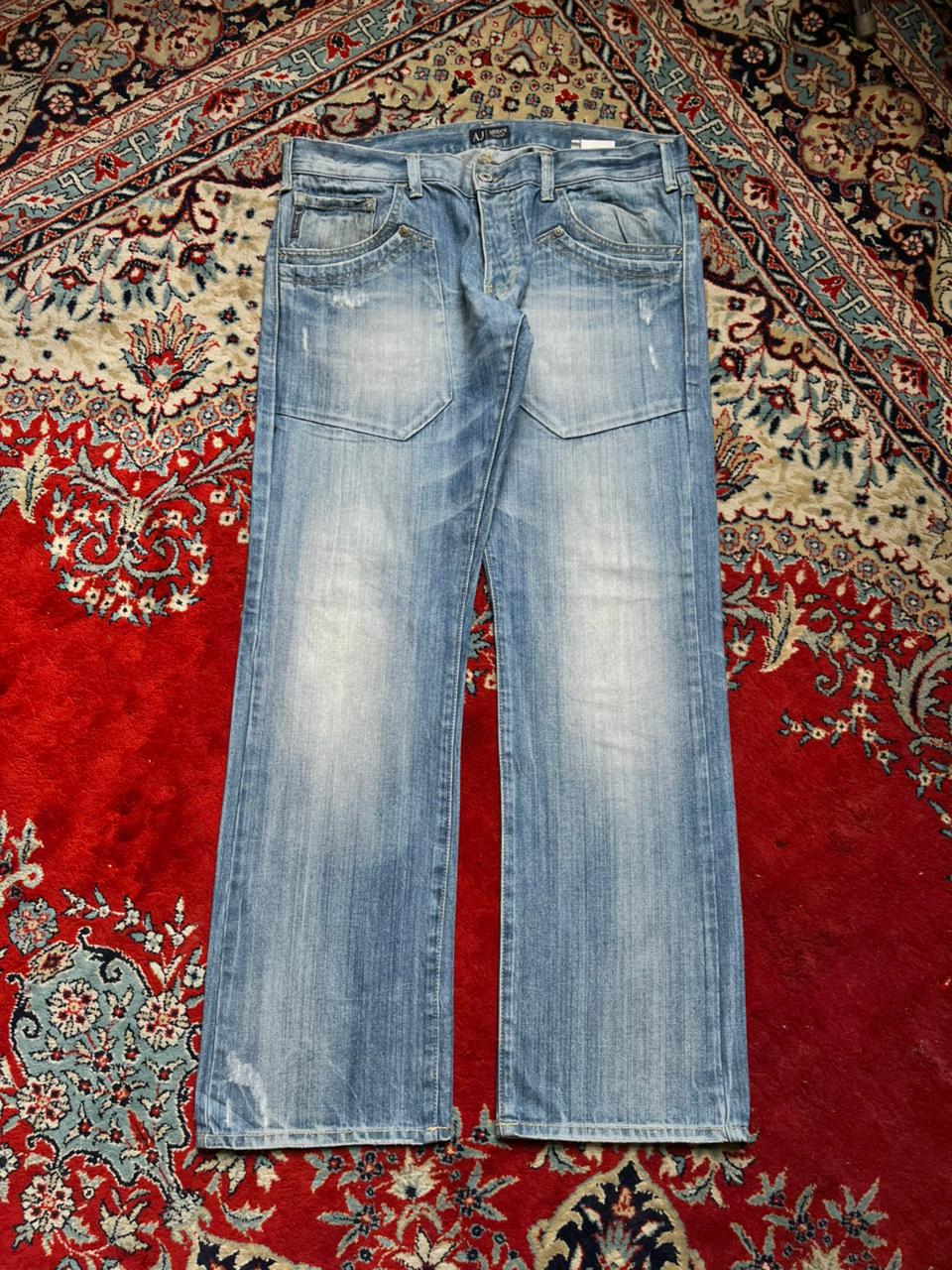 Armani Jeans STRAIGHT FIT Distressed Light WashED JEANS - 36