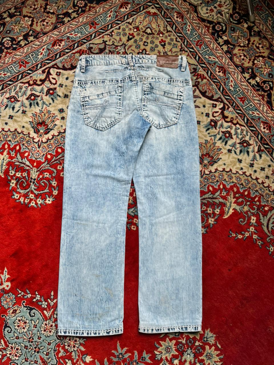 CAMP DAVID Light Acid WashED Straight-BOOTCUT FIT JEANS - 32