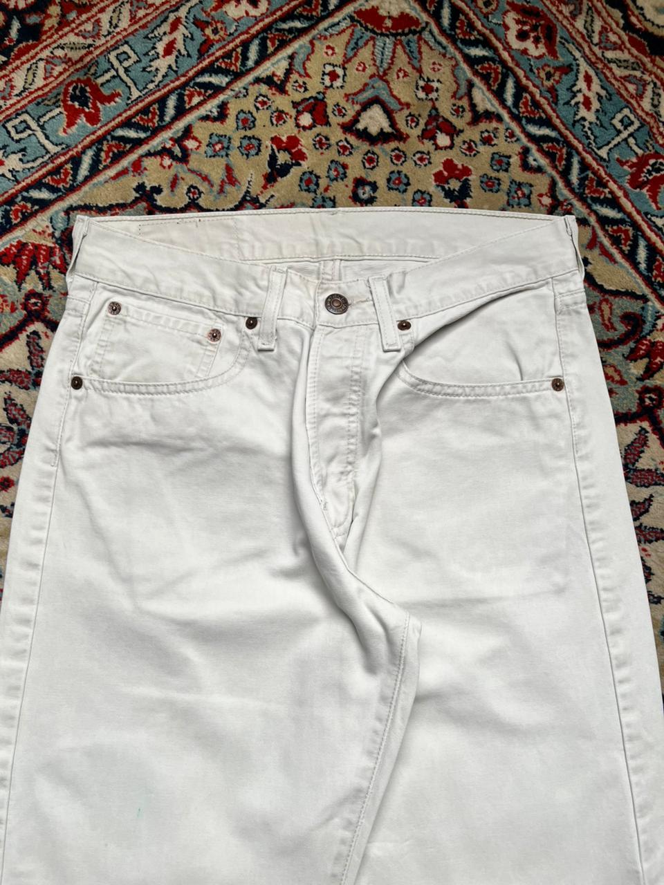 Vintage Levi's 401 Cream Relaxed FIT JEANS - 28